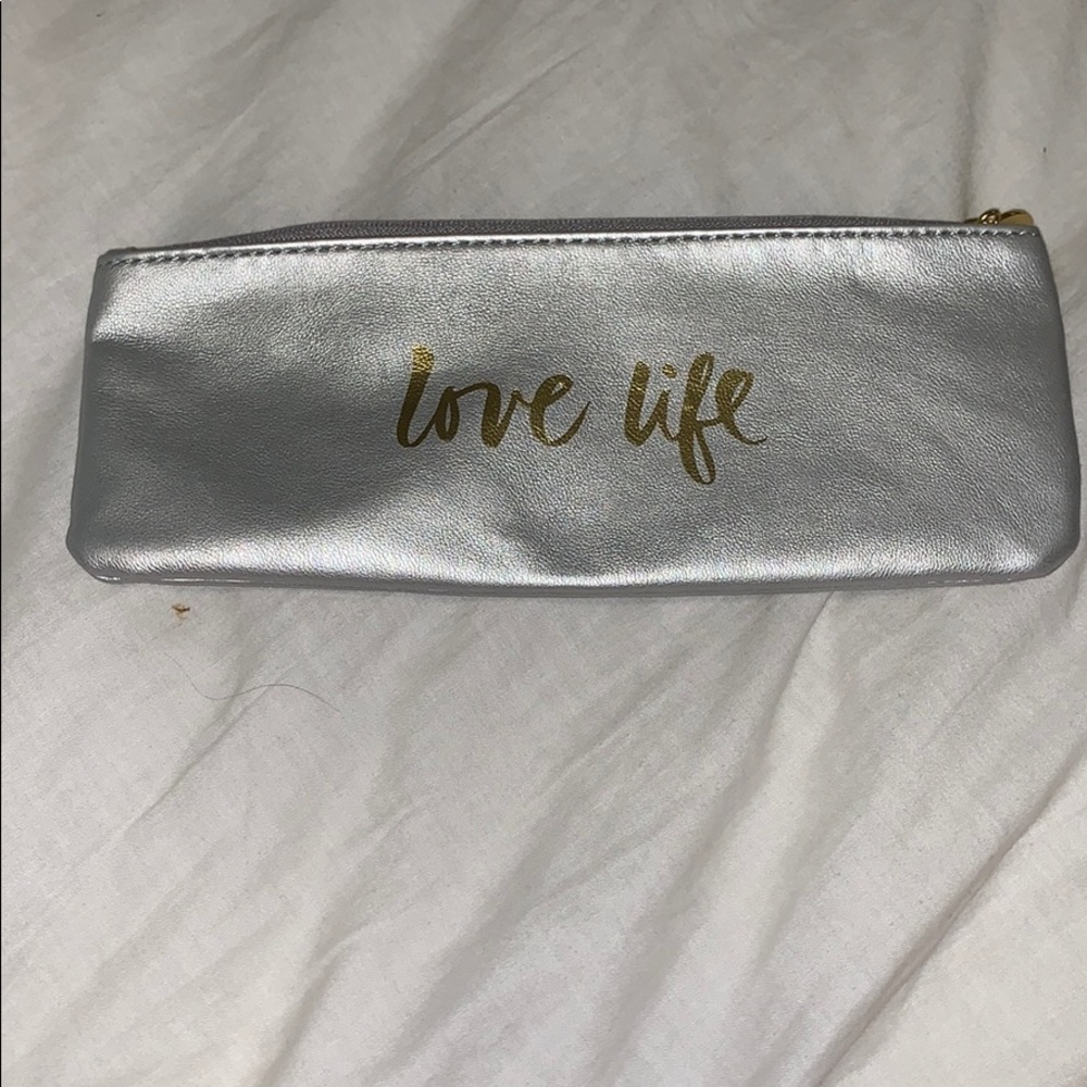 Makeup bag